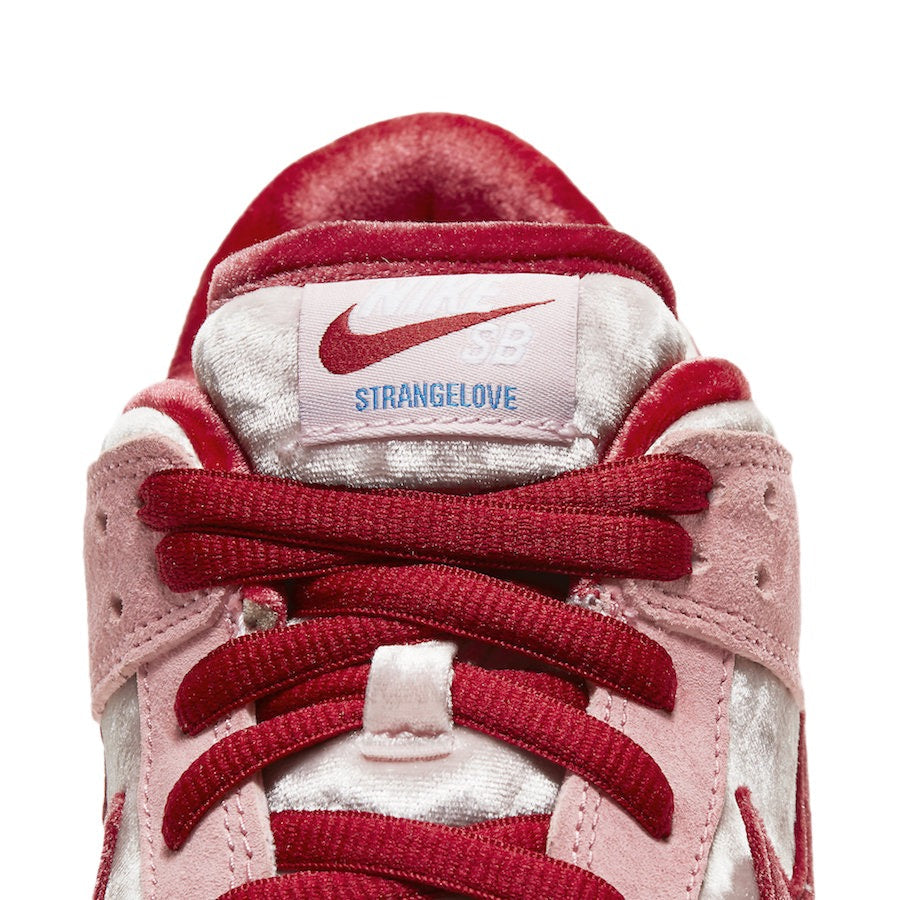 StrangeLove x Nike SB Dunk Low Valentine's Day CT2552-800
